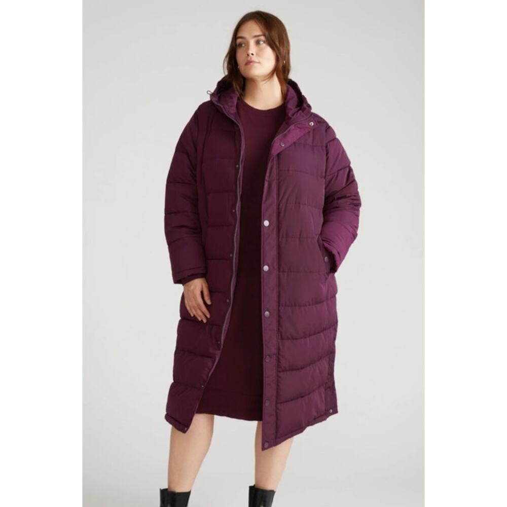 NWT Universal Standard Everest Long Hooded Puffer 2 Gamay Maroon 4XS 00-0